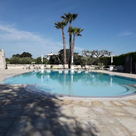 I Trulli Del Nonno Michele Guest House อัลเบโรเบลโล ภายนอก รูปภาพ